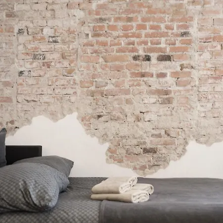 Vintage / Old Town / Center Apartment