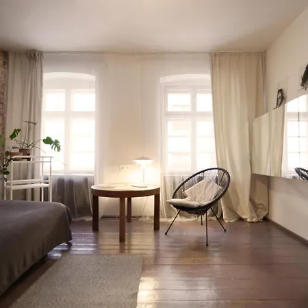 Vintage / Old Town / Center * Vratislav